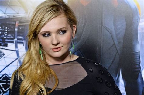 abigail breslin nude|Abigail Breslin Topless in Racy Tyler Shields Photo Shoot: Pictures